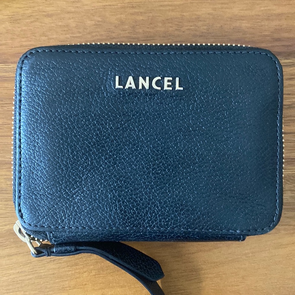 Black leather zip-up wallet - Lancel